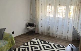 Ap 3 camere , decomandat , etaj 2/8 , Zona Garii/Arcu. - Poză 1