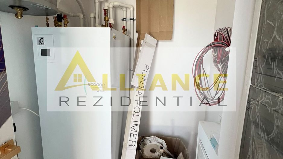 Vila de vanzare semimobilata-PANOURI SOLARE-365 MP TEREN-str Miorita - Poză 26