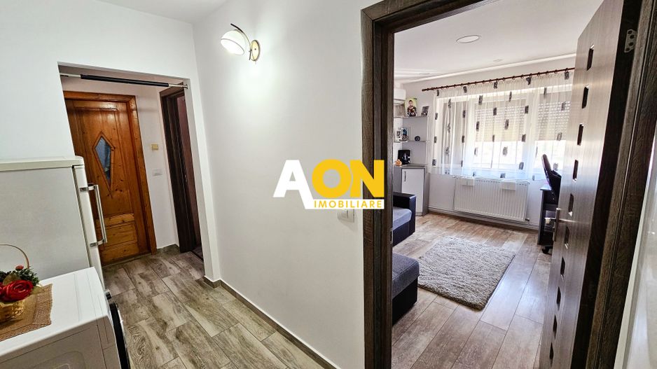 Apartament cu 3 camere, 64 mp utili, partial mobilat, ultracentral - Poză 6