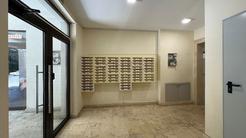 Apartament 1 camera decomandat Newton Nicolina - Poză 20