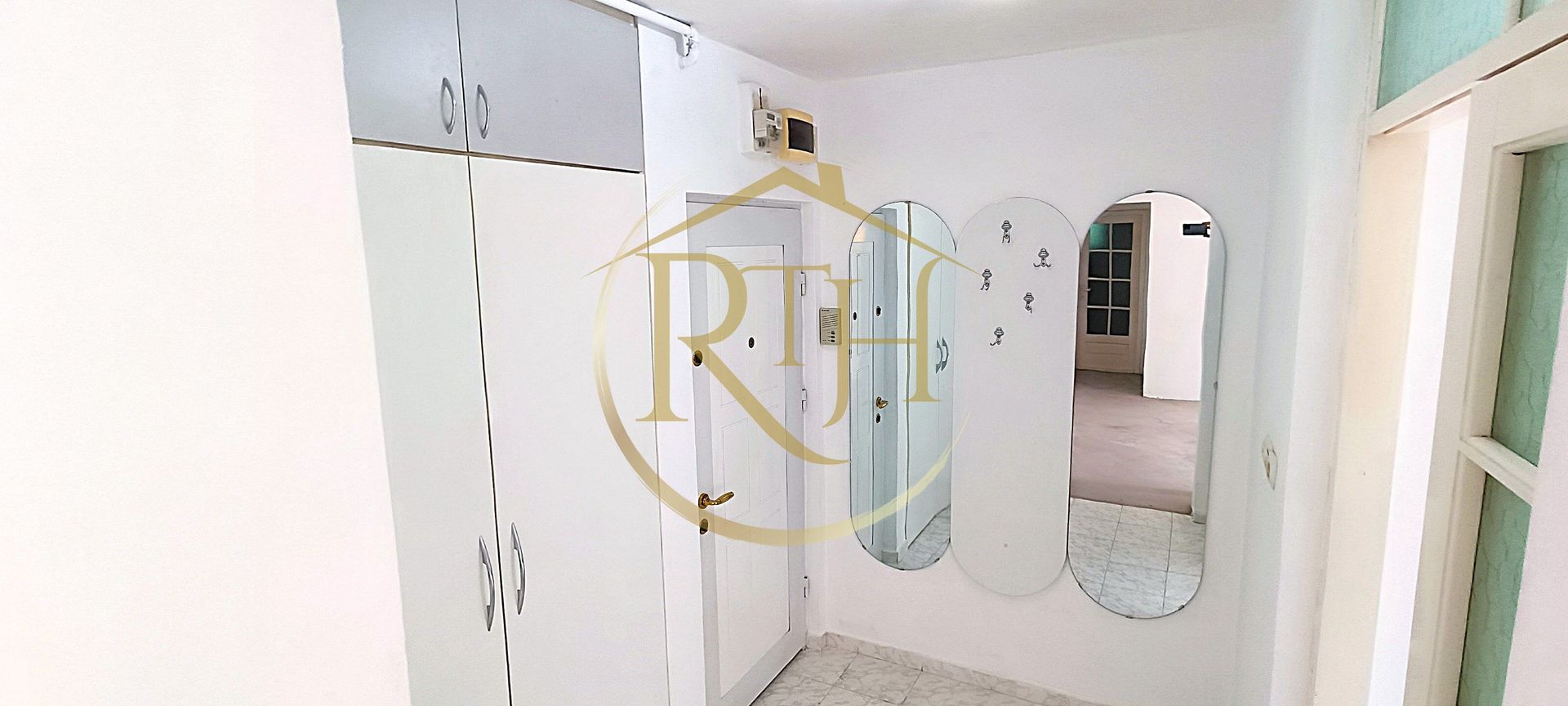 De vanzare apartament 2 camere zona centrala, comision ,,0" - Poză 9