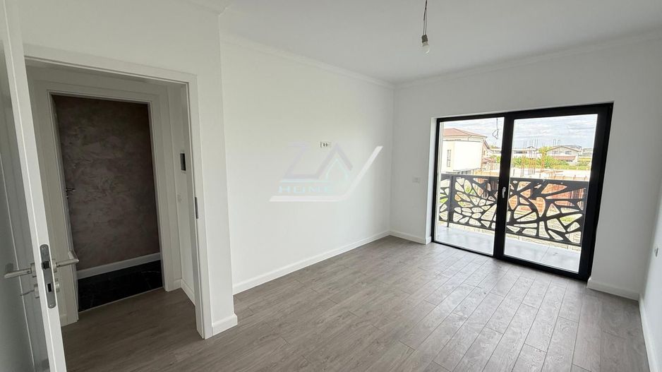 Duplex finalizat despartit prin camera tehnica. 3 dormitoare. 2 balcoane. - Poză 15