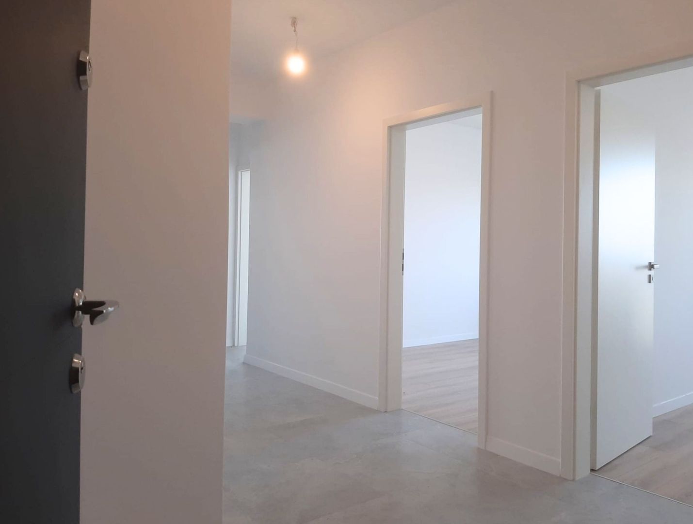 Un Apartament Pentru O Viață Bună  Coresi  2025 - Poză 31