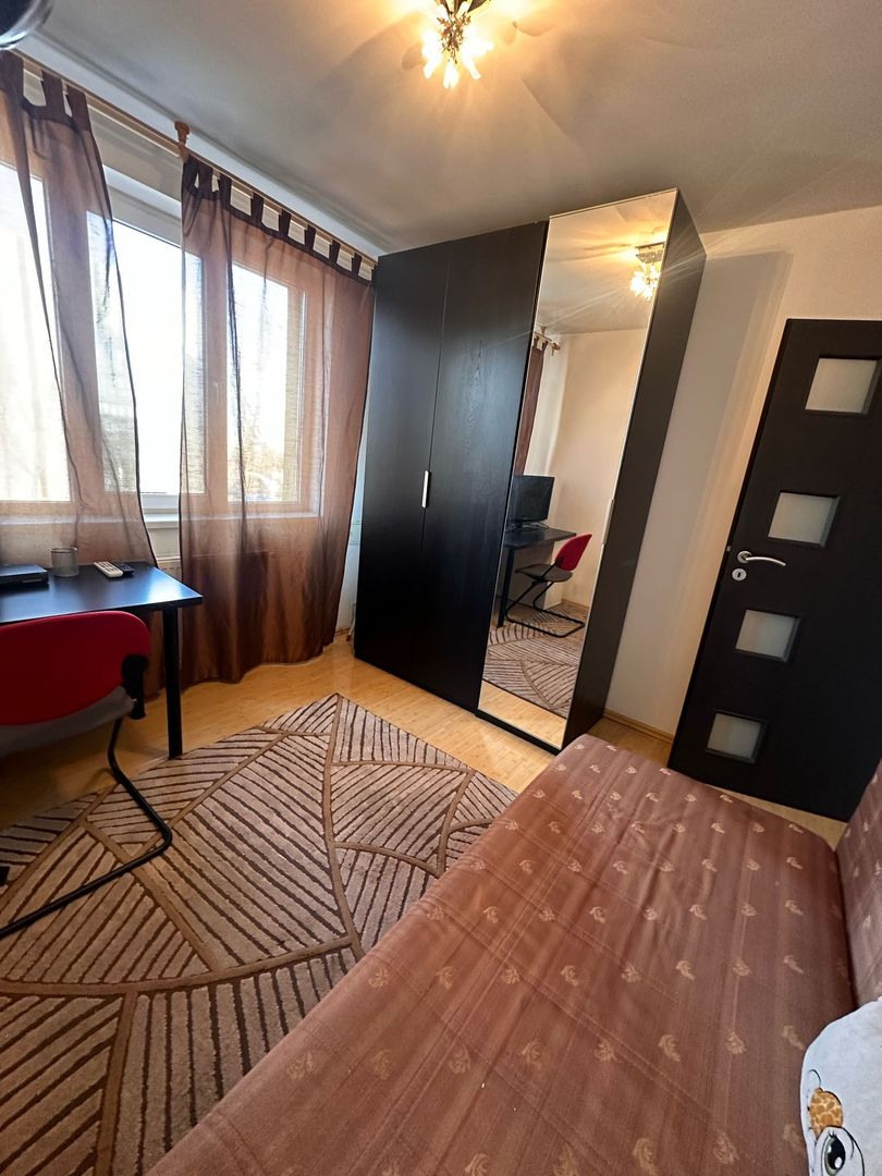 Inchiriere Apartament 3 camere, zona Politehnica/AFI Mall A50 - Poză 8