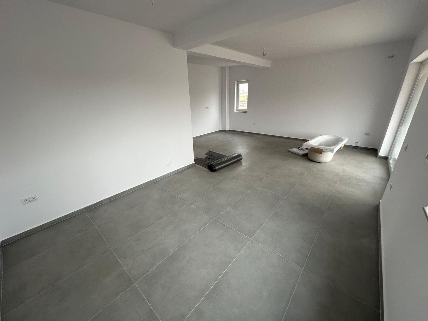 DUPLEX SPATIOS - Poză 1