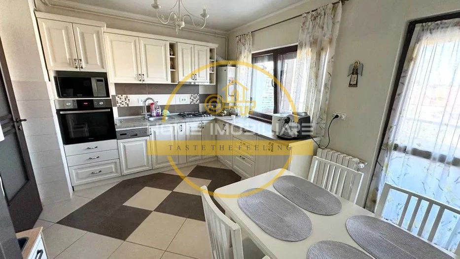 Apartament cu 3 camere/ 96mp/ zona Tudor Vladimirescu - Poză 6