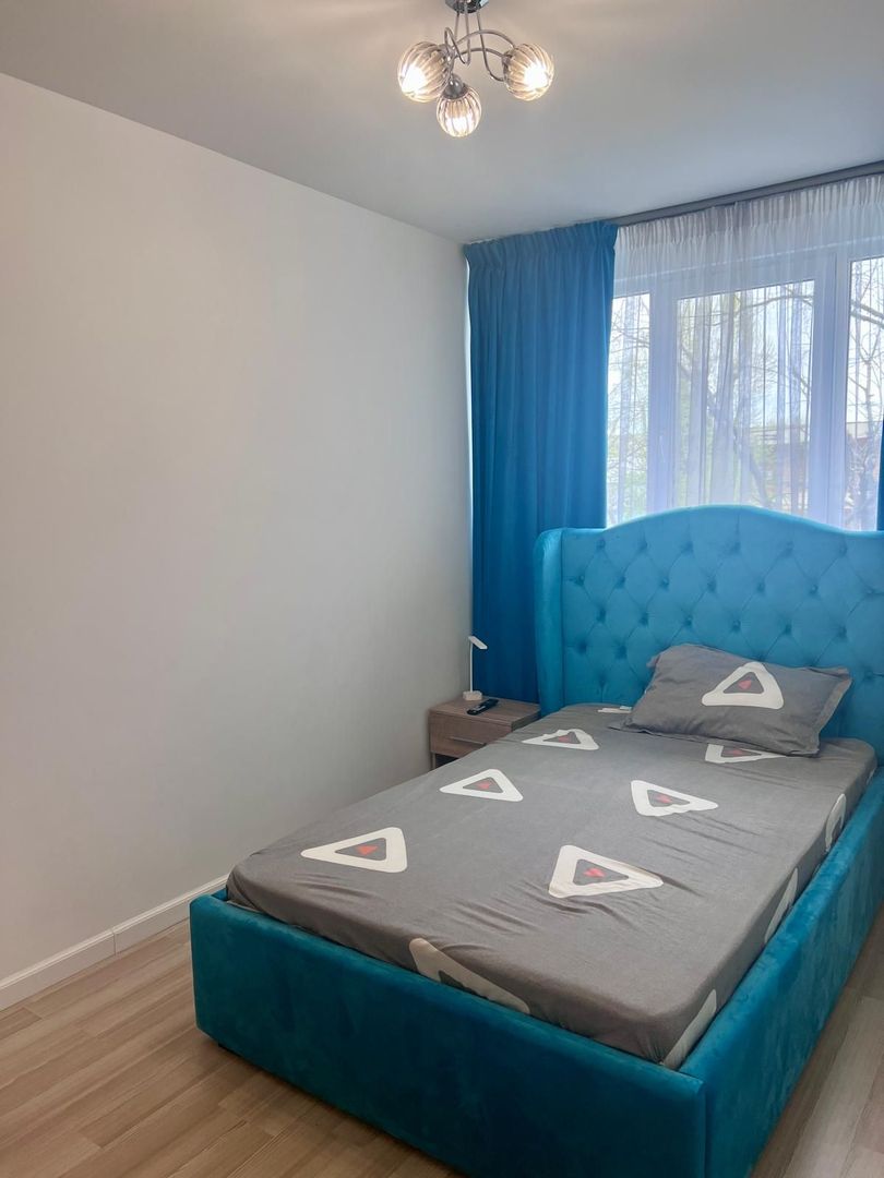 Apartament cu 3 camere, mobilat si utilat, etaj 1 -zona Tiglina 3 - Poză 9