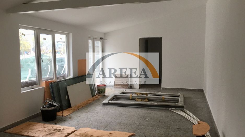 DE INCHIRIAT - spatiu comercial INTERSECTIE PIATA SUDULUi - Poză 5