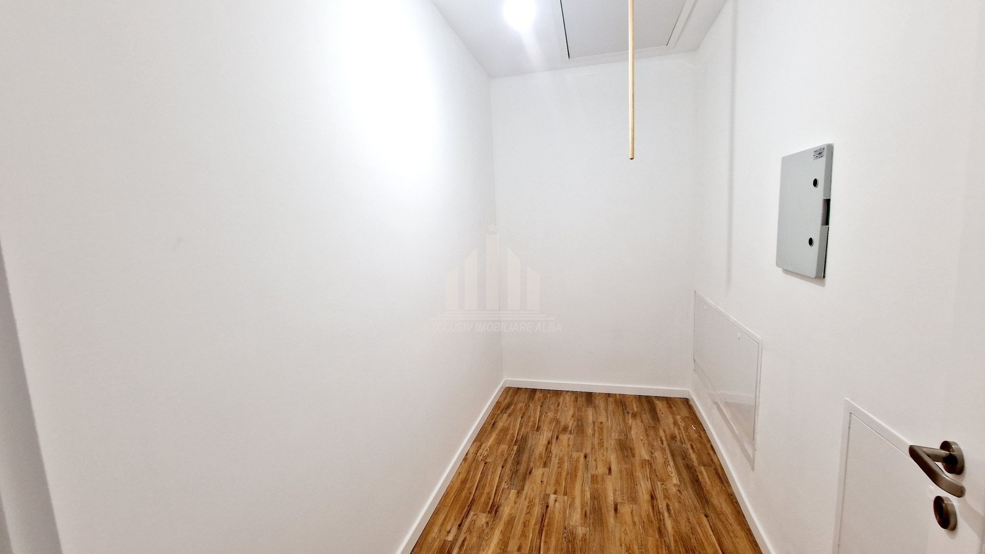 Casa individuala la cheie, zona mall - Poză 7