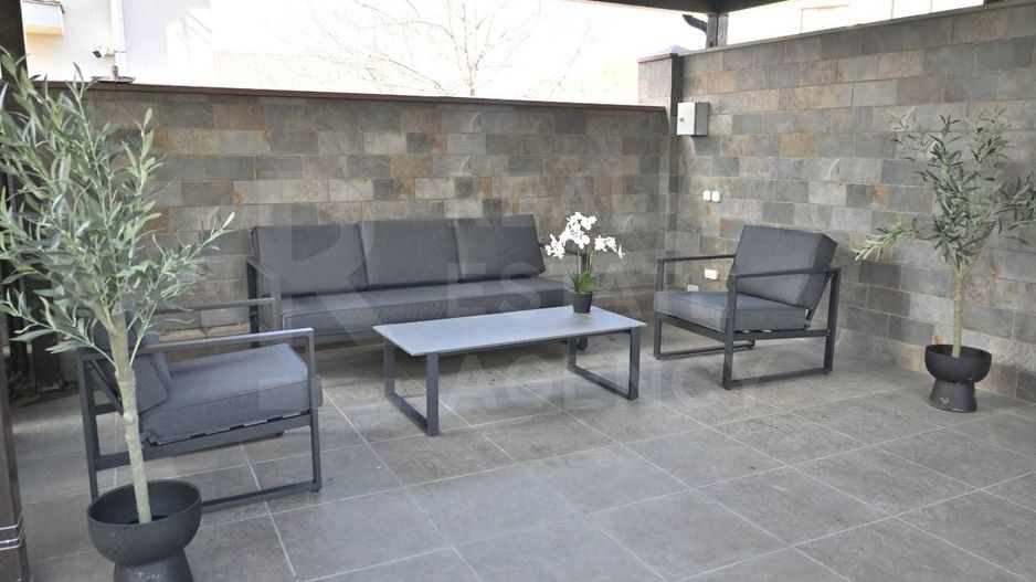 Chirie casă în 2 nivele 280 mp., str. Parascovia Didic, Telecentru. - Poză 23