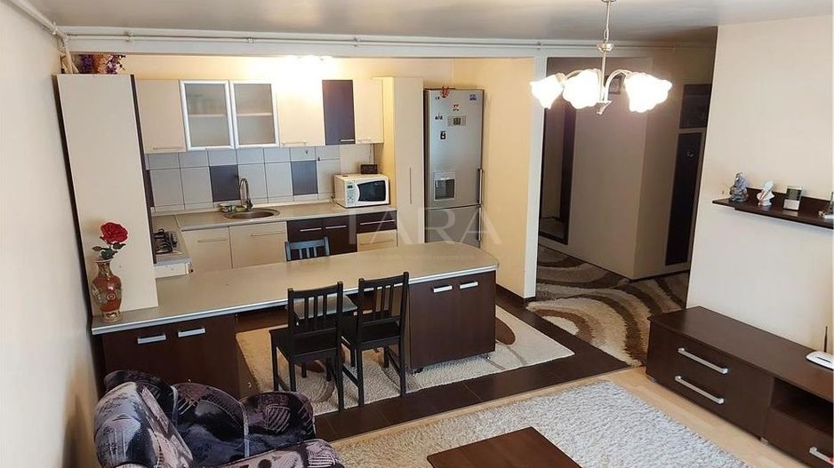 Apartament cu 3 camere de vânzare în zona Eroilor, Floresti - Poză 3