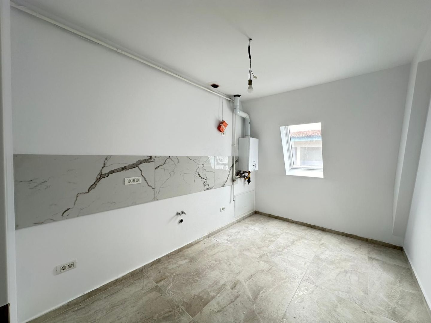 Lift. 2 terase 17 mp. 2 bai. 2 locuri de parcare. Decomandat. - Poză 3