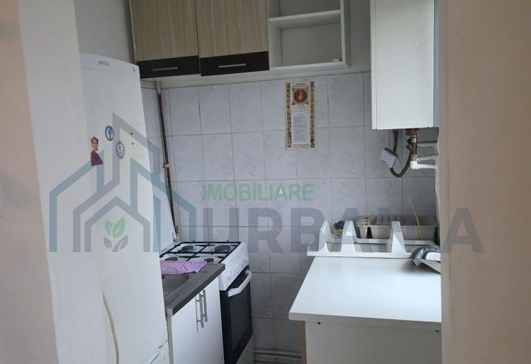Închiriez apartament cu 3 camere, în Tătărași - Poză 4