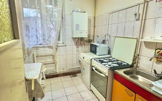 Apartament 3 camere -Centru - Poză 3
