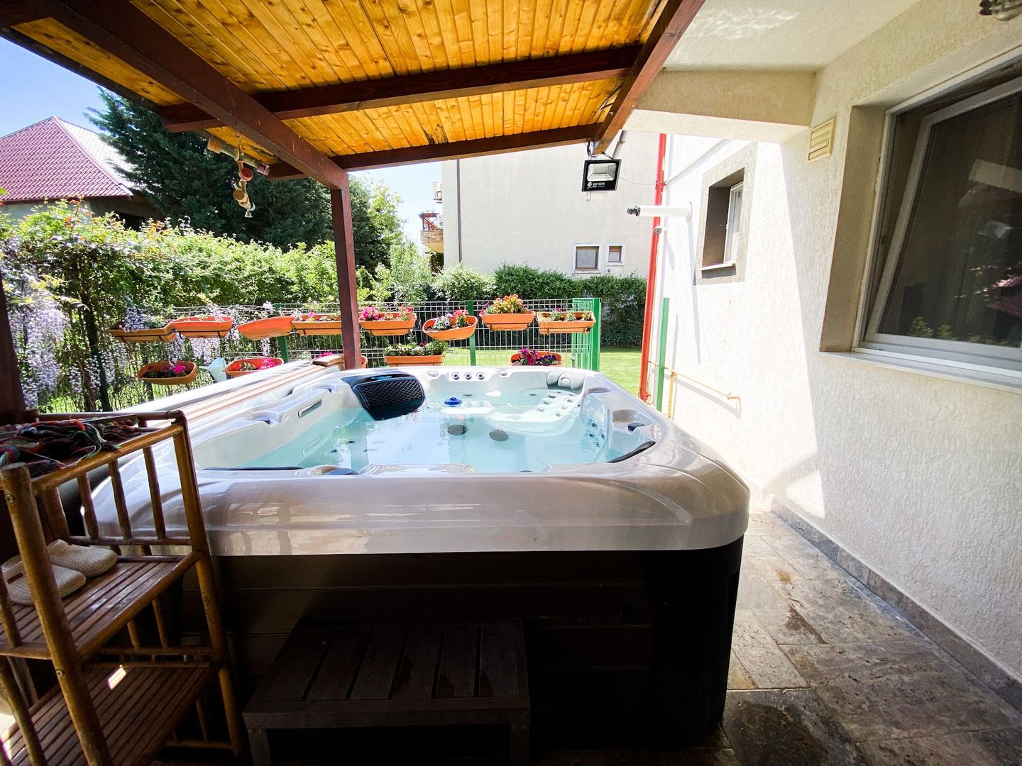 Refugiu Modern în Natură – Vilă Premium cu Design Contemporan - Poză 3