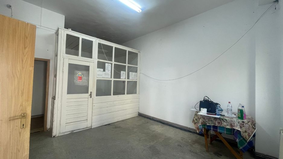 Spațiu Comercial 40 mp lângă viitorul Aqua-Roman Parc: Investește acum - Poză 6