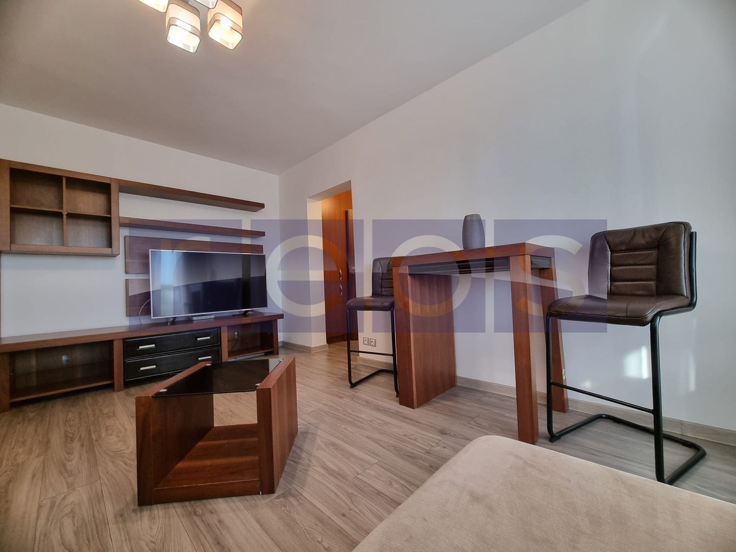 VANZAE 2 CAMERE  -IANCU DE HUNEDOARA - Poză 3