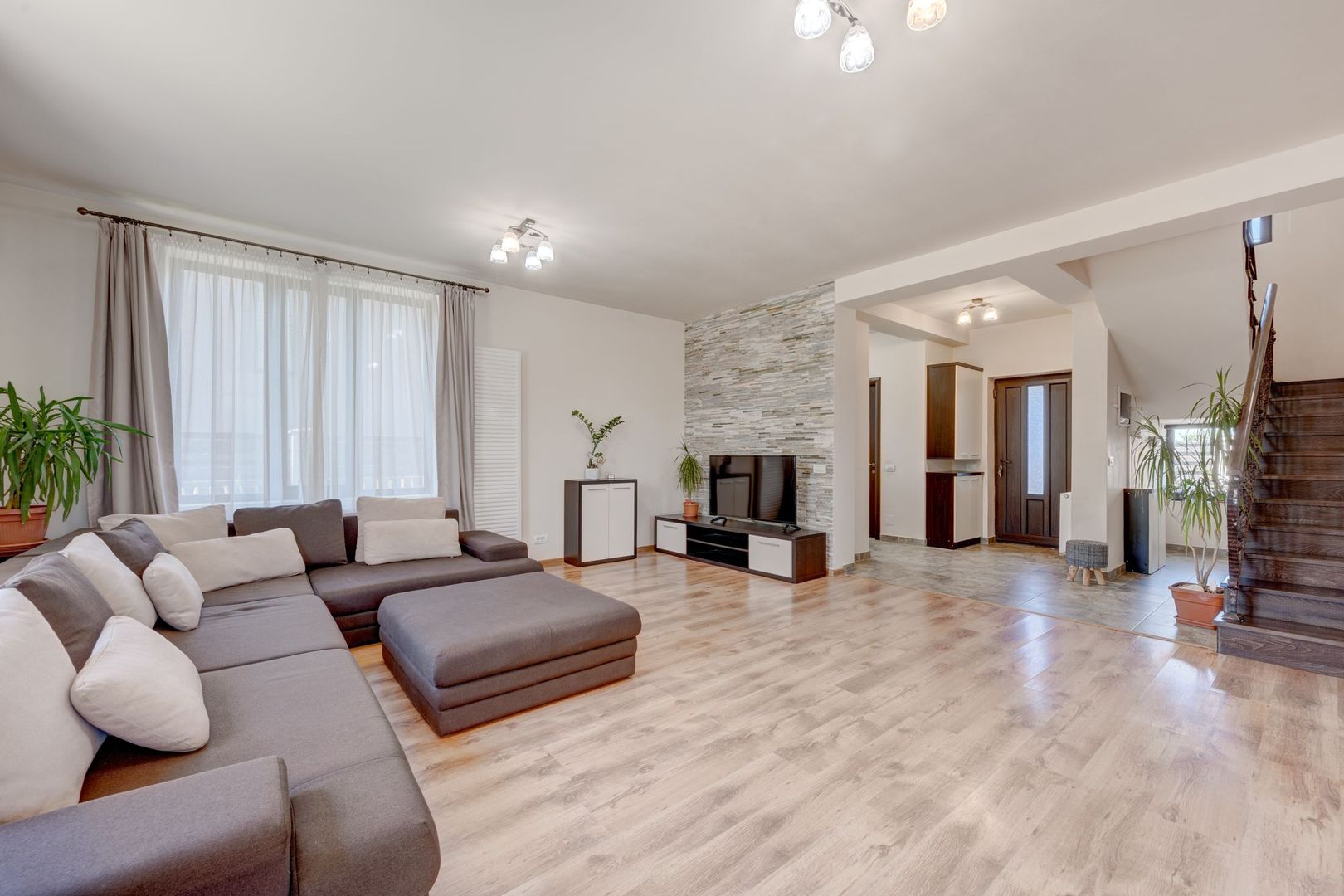 Vila Individuala Voluntari Pipera - Matei Millo - LOT 360 MP  P+1E+POD - Poză 4