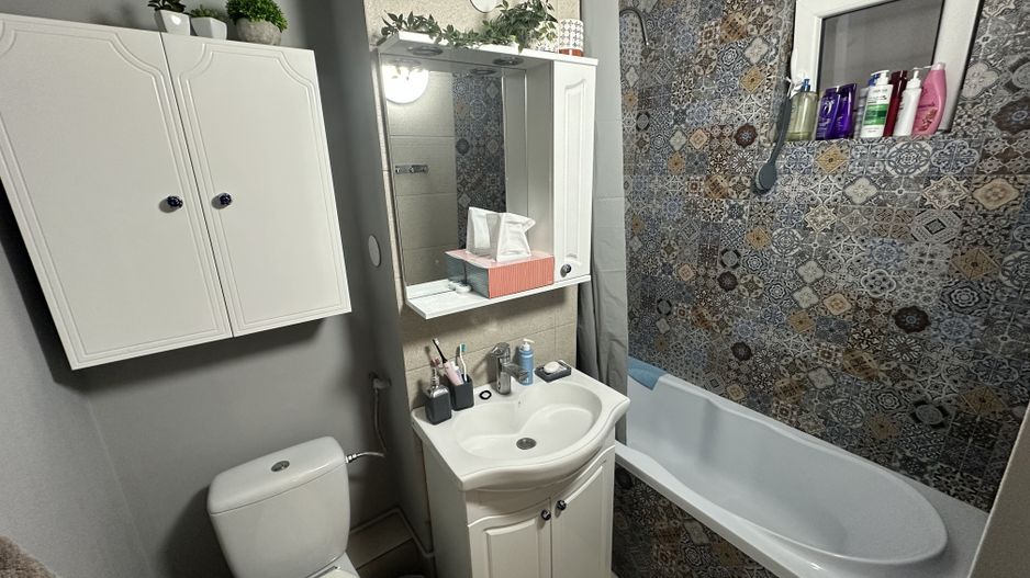 Apartment 3 camere mobilat - Poză 27