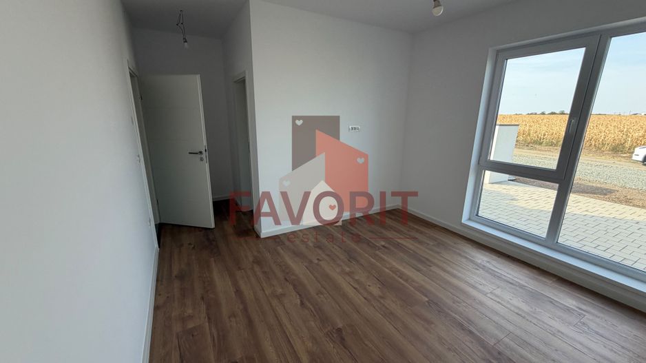 Disponibila imediat. Pompa de caldura Daikin. Langa padure - Poză 10