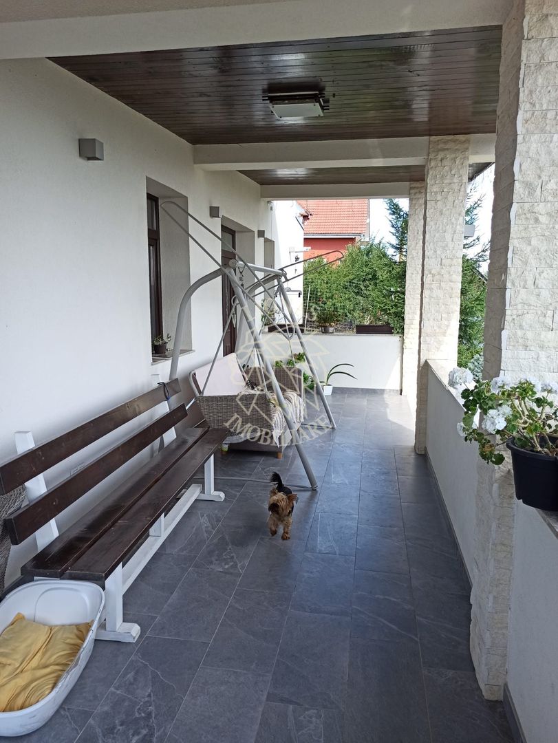 Casa 6 camere 220 mp-teren 1200 mp-curte amenajata-garaj-La Soare - Poză 8