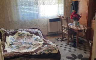 BRASADAS vinde ap 2 cam etaj 3/4 in Carpați 2. - Poză 4