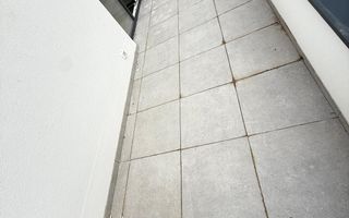 Bloc finalizat. Terasa 20 mp. 2 bai. Lift. 2 locuri de parcare. - Poză 11