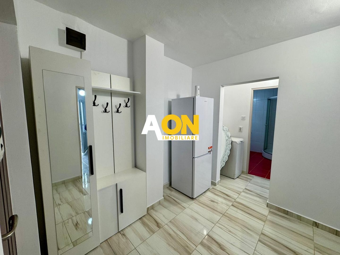 Prima Inchiriere! Apartament 2 Camere Etaj 1 Tulnicului - Poză 2