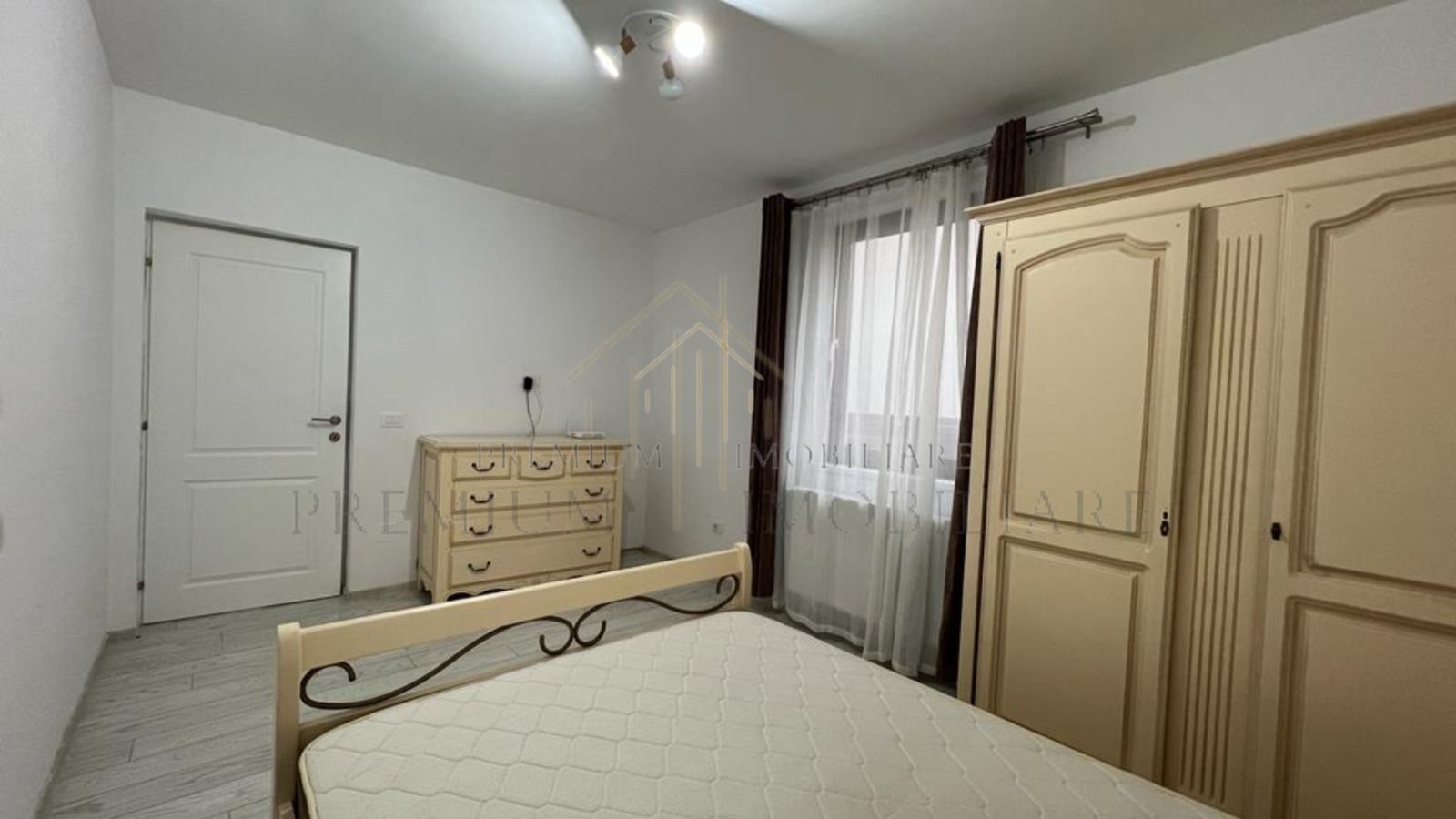 CASĂ DE ÎNCHIRIAT – ONEȘTI - Poză 5