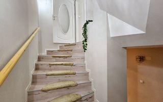 Apartament la casa, 5 camere, 121 mp utili+curte 180 mp, cu filigorie - Poză 13