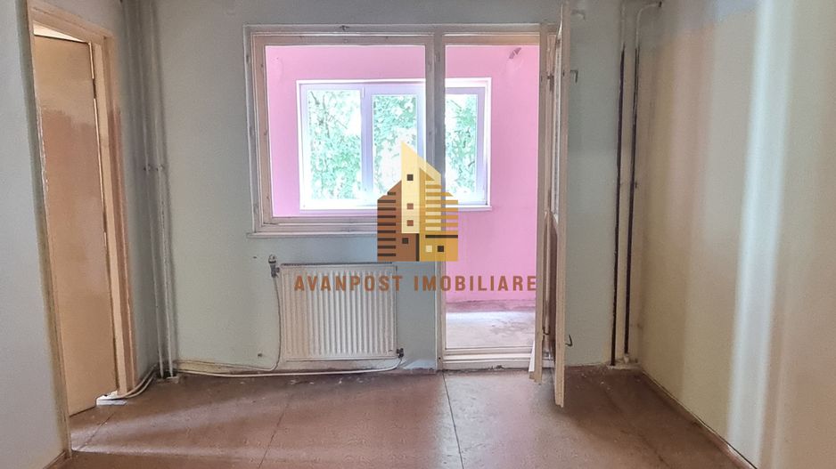 | Apartament cu 4 camere de vanzare | Cartierul Grigorescu | Etaj 2| - Poză 5