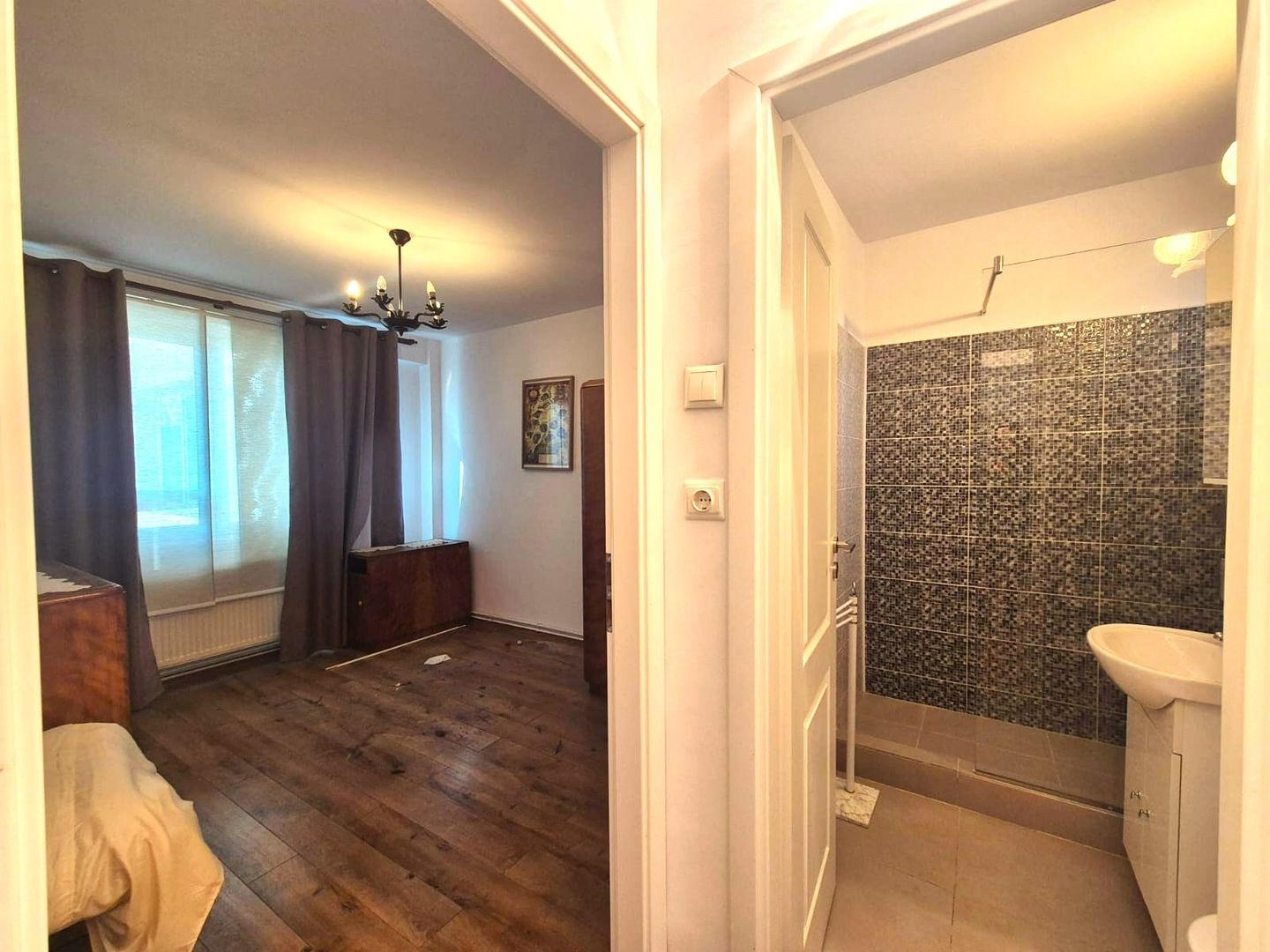 Zona Piata Astra, 3 camere, insorit, cu priveliste. - Poză 8