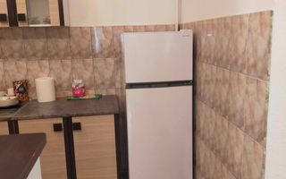 Apartament cu 3 camere de inchiriat in Centru - Poză 6
