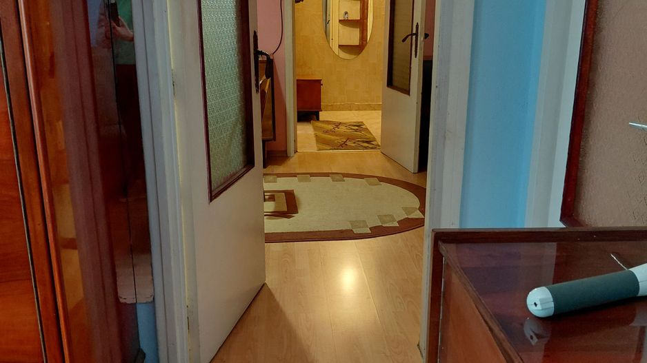 Apartament cu 2 camere Tiglina 1,et.2,strada Saturn zona pietei - Poză 6