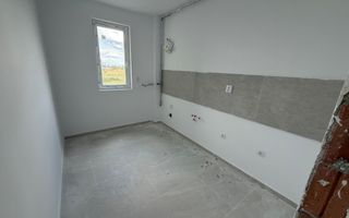 Etaj 1. Decomandat. Bloc NOU - Poză 1
