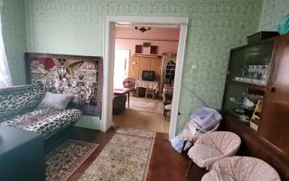 Casa de inchiriat, str Unirii cu teren de 7 ari - Poză 5