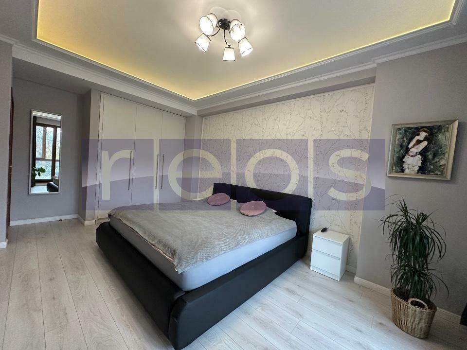 VANZARE 3 CAMERE | 2 LOCURI DE PARCARE | MOBILAT SI UTILAT | 127 MP | - Poză 11