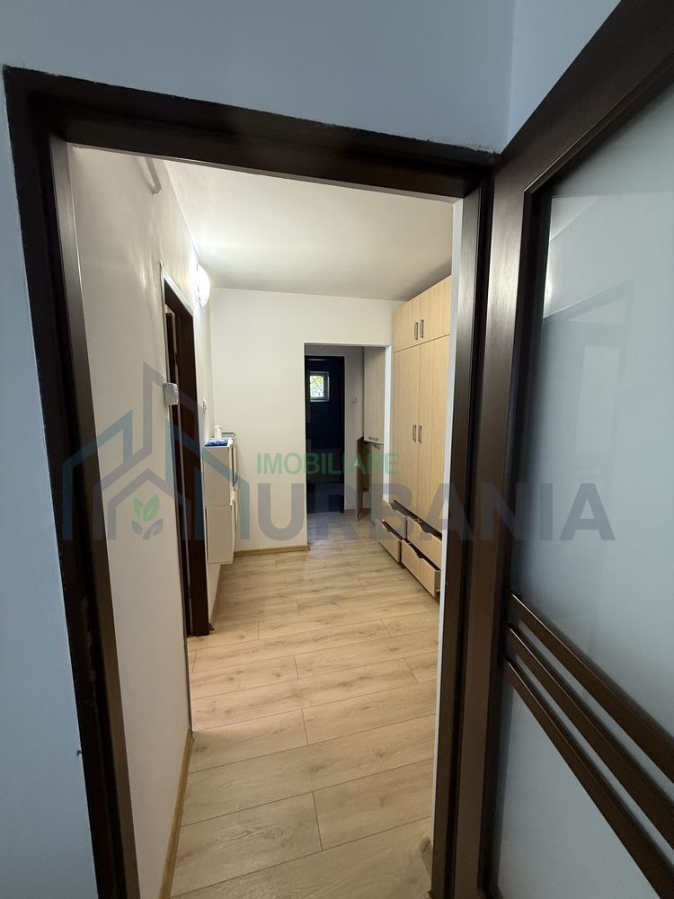 Apartament cu două camere de închiriat, decomandat, parter, Nicolina 2, Iași - Poză 2