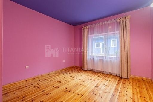 Vila in Poiana Brasov cu teren generos 1600mp, 2 corpuri, comision 0 - Poză 8