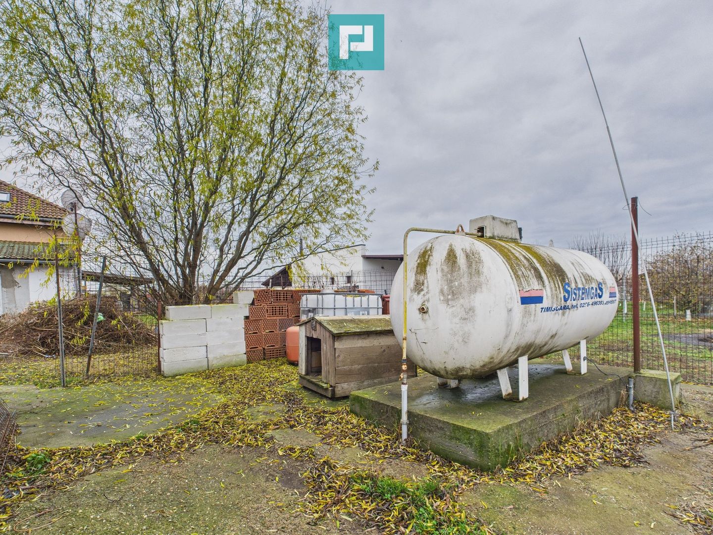 Casă individuală spațioasă, la 10 km de Timișoara - Poză 50