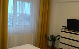 Proprietar -Vând apartament spațios la mare - Poză 4