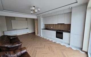 Apartament spațios și luminos cu 3 Camere I Rădăuți - Poză 3