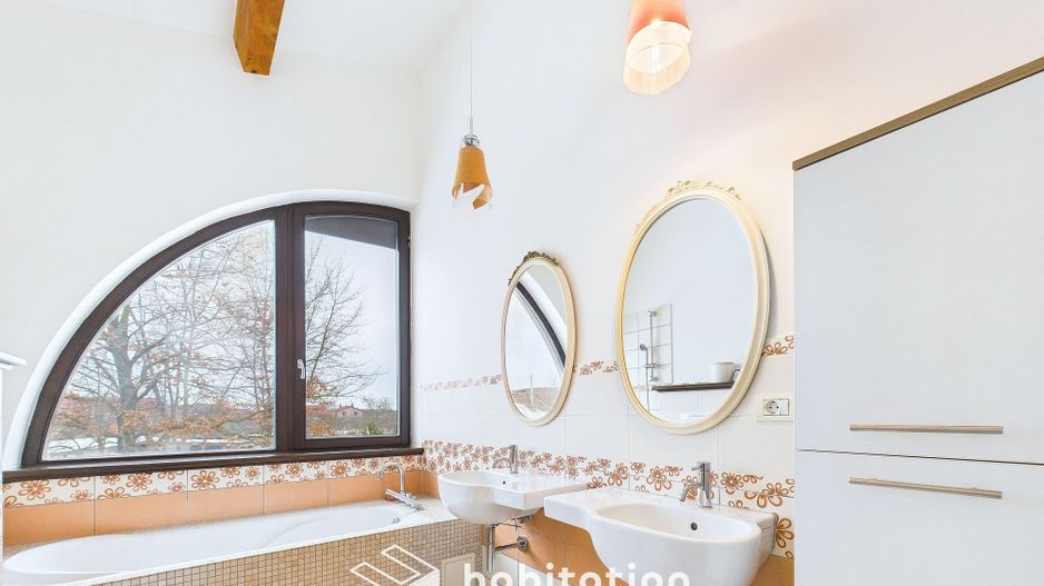 Casă de vis în Giroc – Eleganță clasică, spațiu vast și confortabil - Poză 22