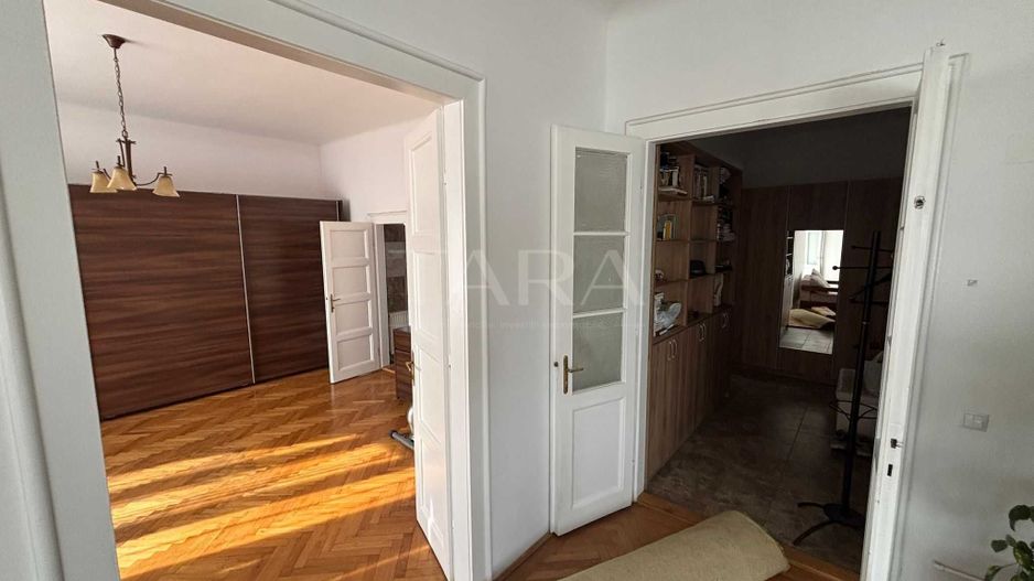Apartament interbelic deosebit, ultracentral – zona Pasapoarte. - Poză 3