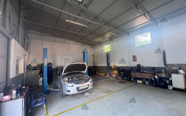 Service auto de vânzare – Strada Gării - Poză 1