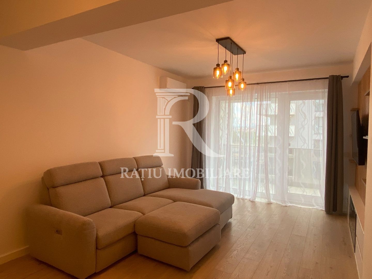 Apartament de inchiriat | Complex Rezidential Prima Green | Oradea - Poză 1