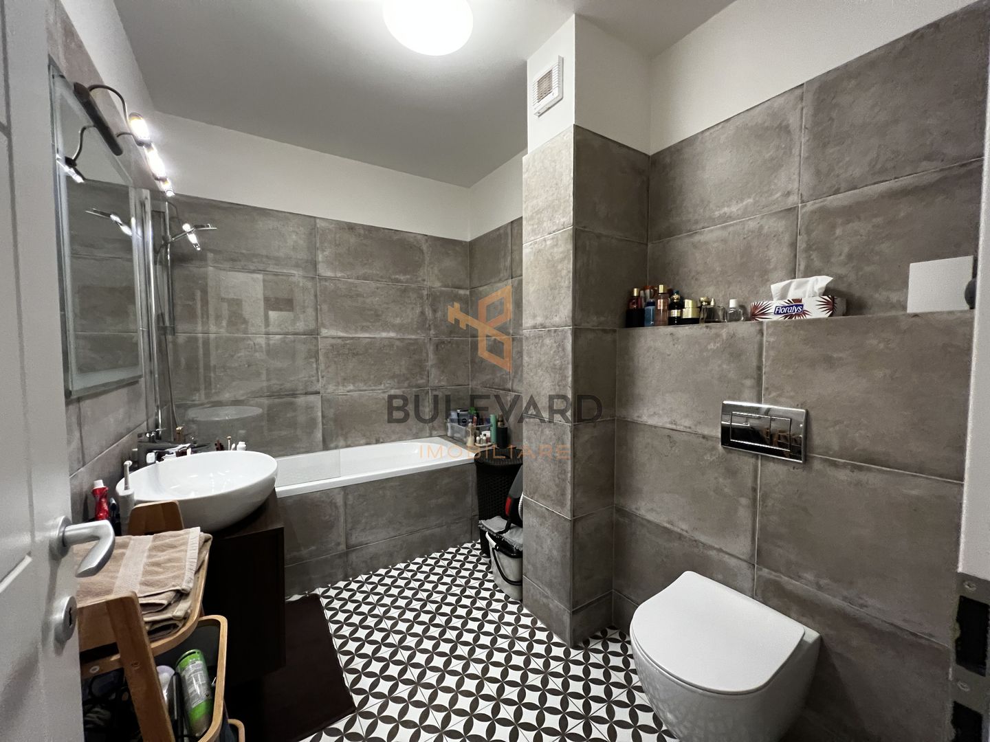 Apartament cu 2 camere la cheie+parcare subterana! - Poză 4