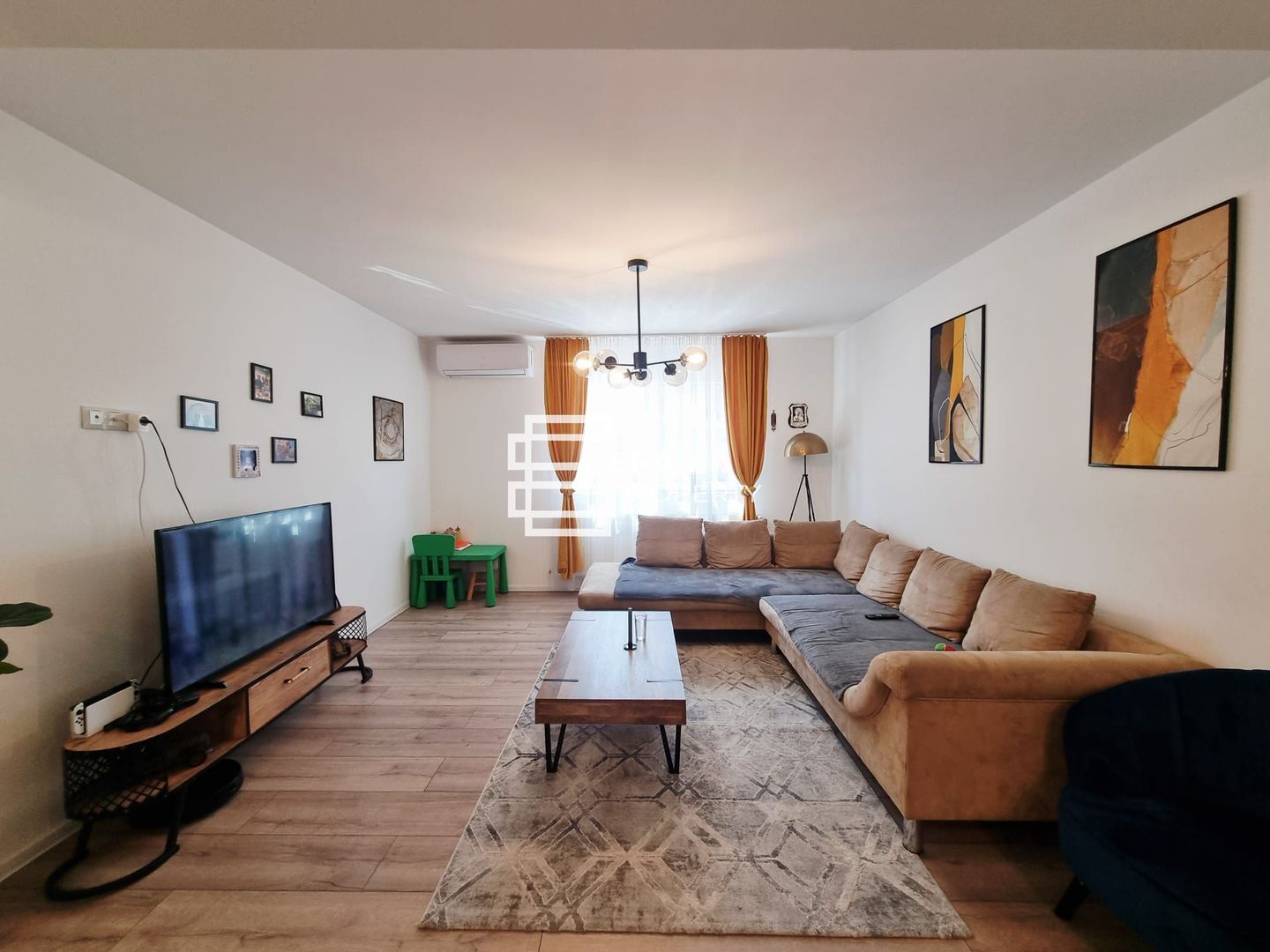 Casă individuală 4 dormitoare |  Teren 475 mp | Panouri fotovoltaice| Sura Mare - Poză 1