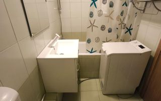 De Inchiriat Garsonieră spațioasă lângă metrou  Piata Muncii - Poză 6