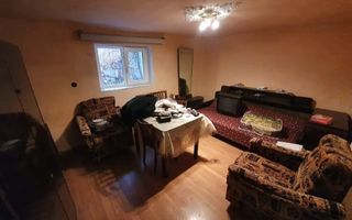 Casa in Les la asfalt si utilitati - Poză 2